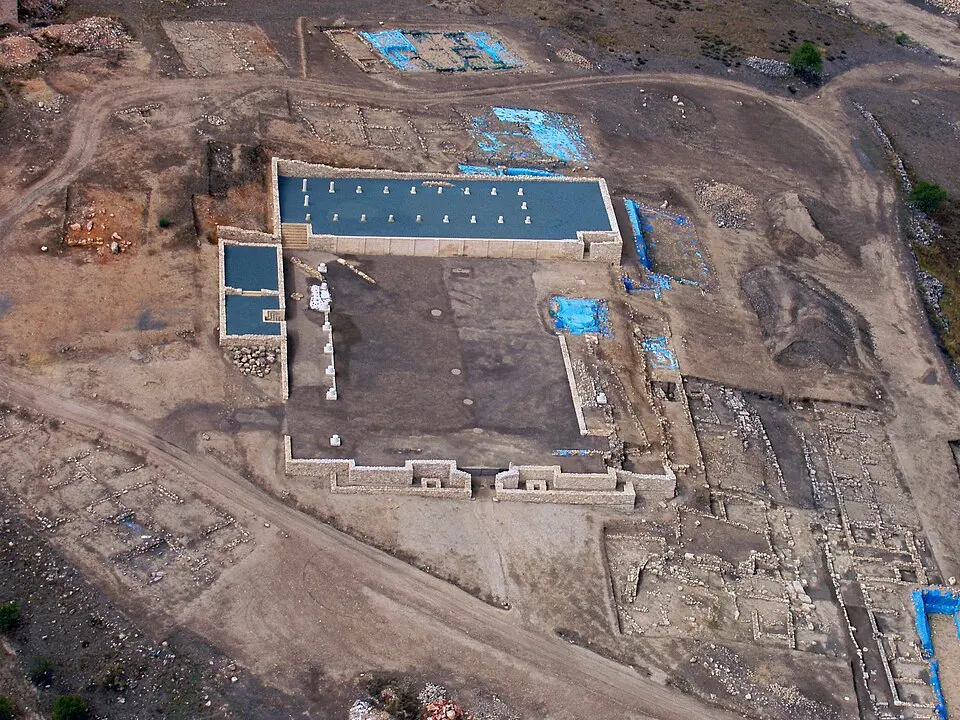 Vista aérea de los restos del foro romano de Libisosa en 2007